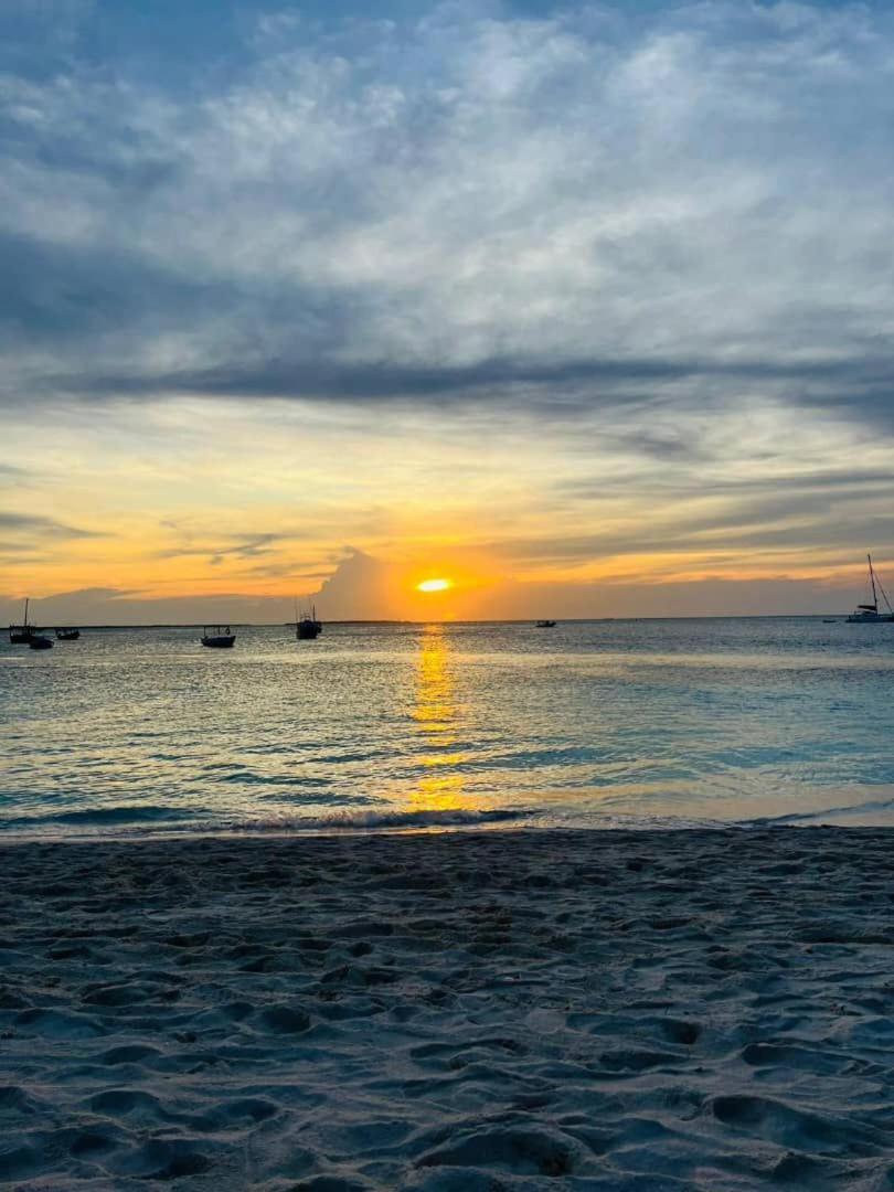 Sunset Kendwa Beach Hotel Eksteriør bilde