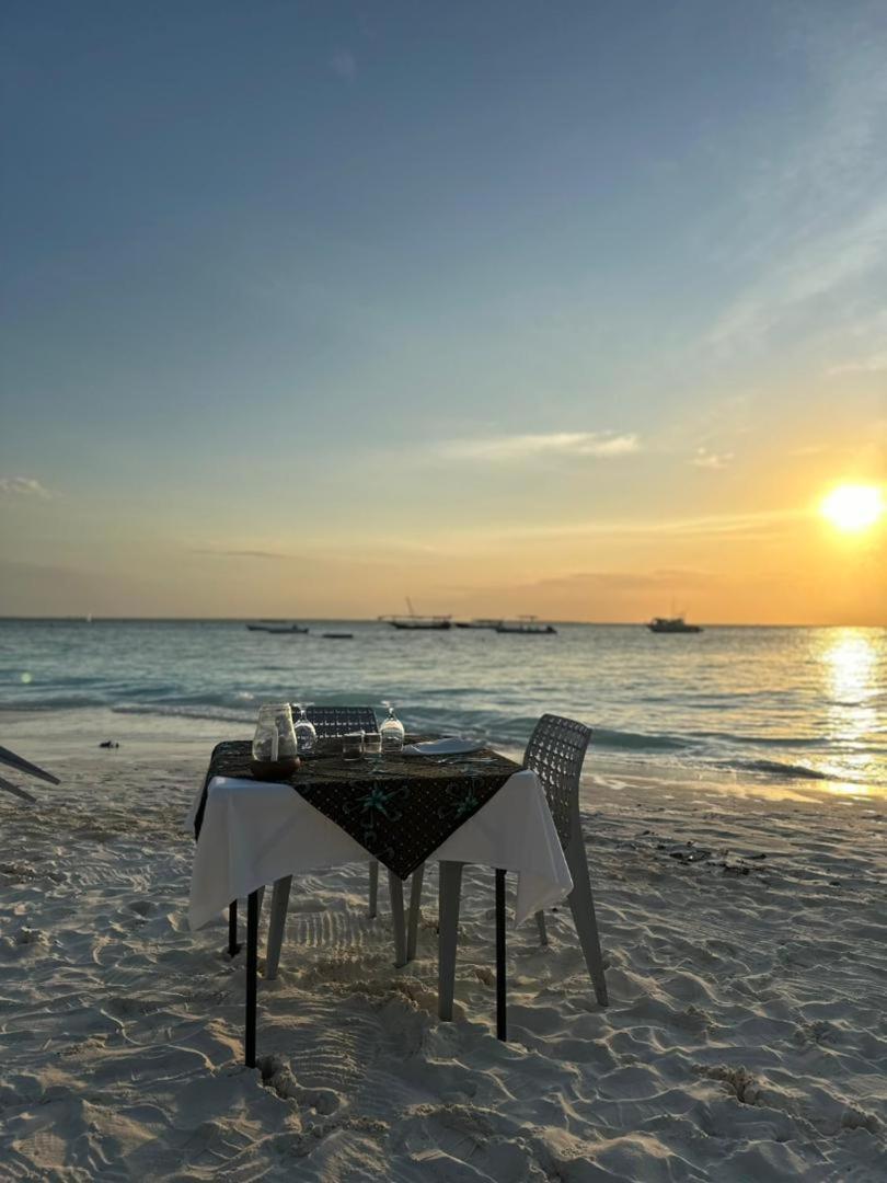 Sunset Kendwa Beach Hotel Eksteriør bilde